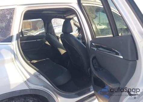 2016 BMW X1 xDrive28I из США, поврежденный, VIN WBXHT3C32GP889583